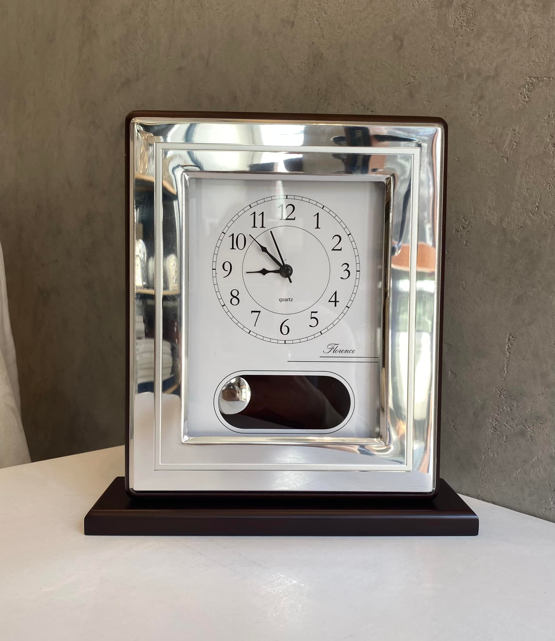 Настільний срібний годинник (код 3516) 21*25 см